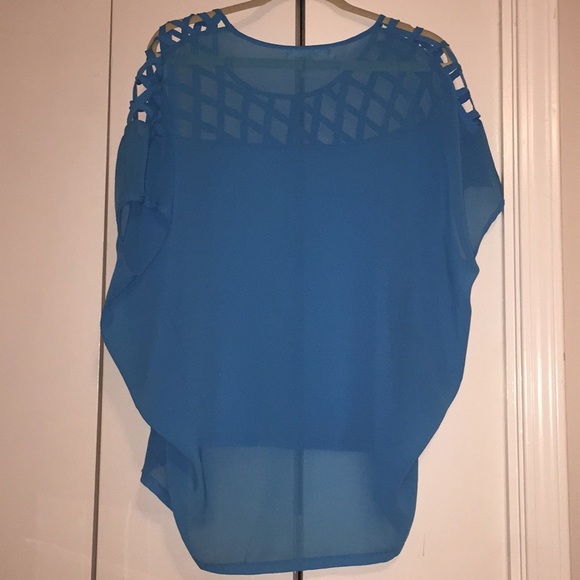 Top - Picture 4 of 4